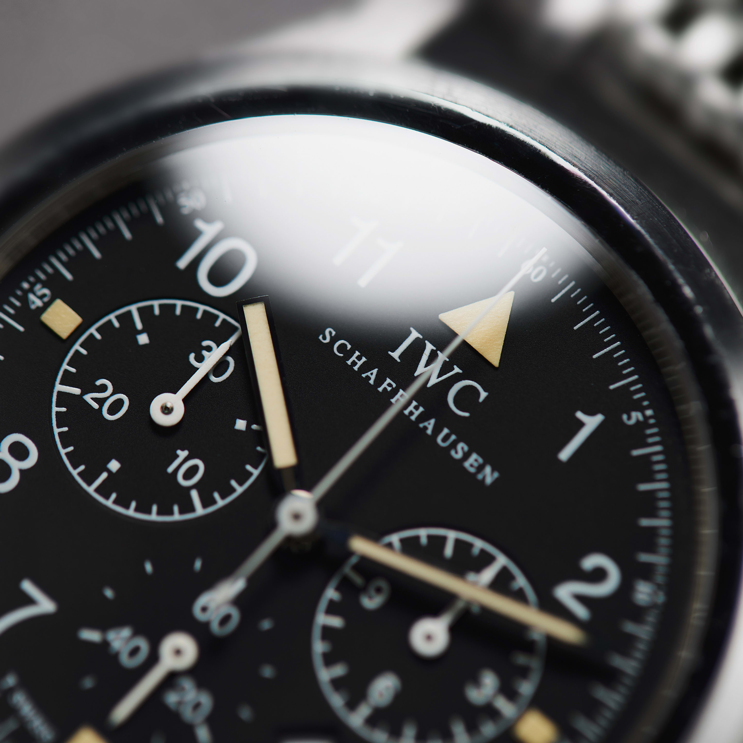 Vintage Pilot Chronograph Mecaquartz Stainless Steel Black Dial 36mm Product Image