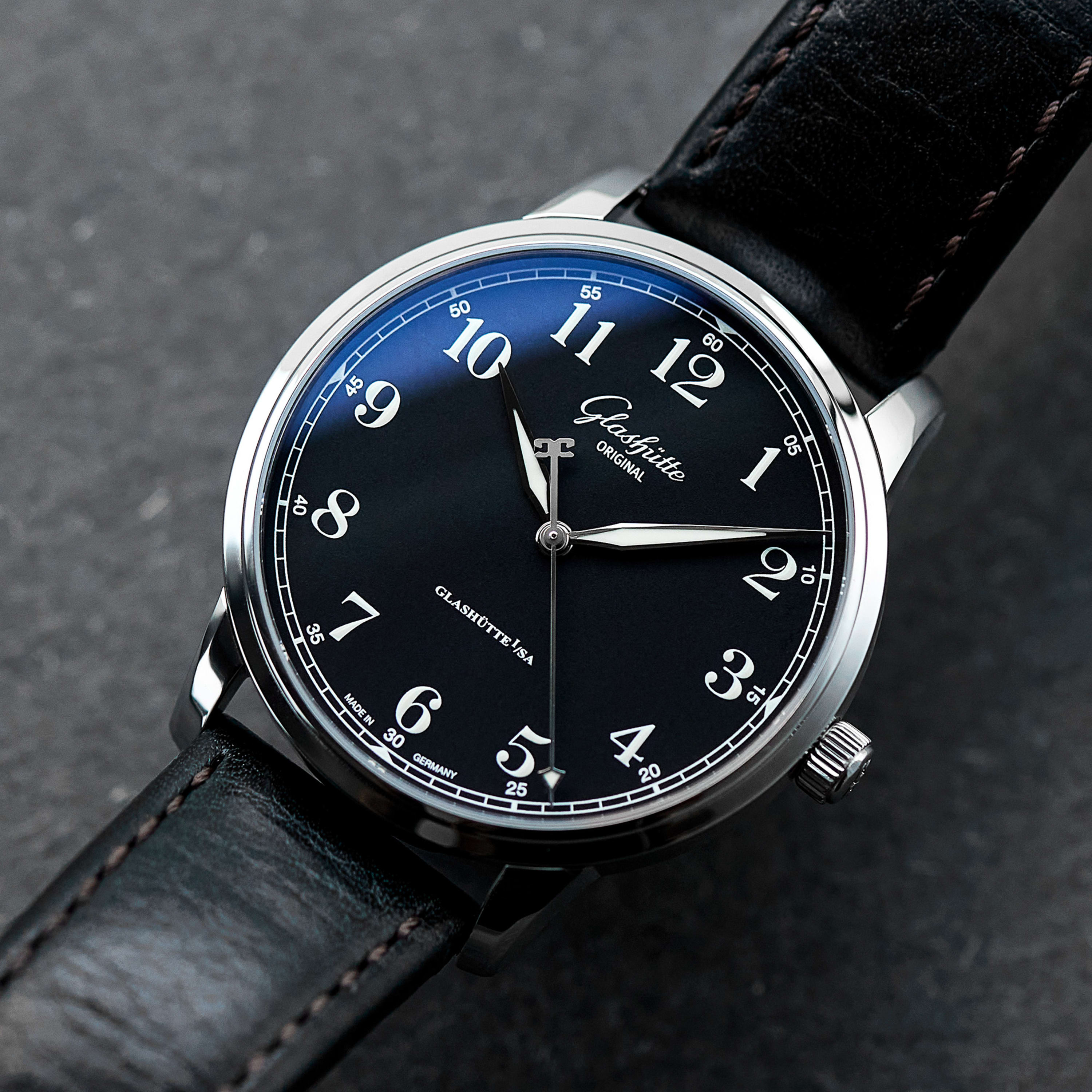 Glashutte Senator Excellence Steel Black Dial 40mm 1-36-01-03-02