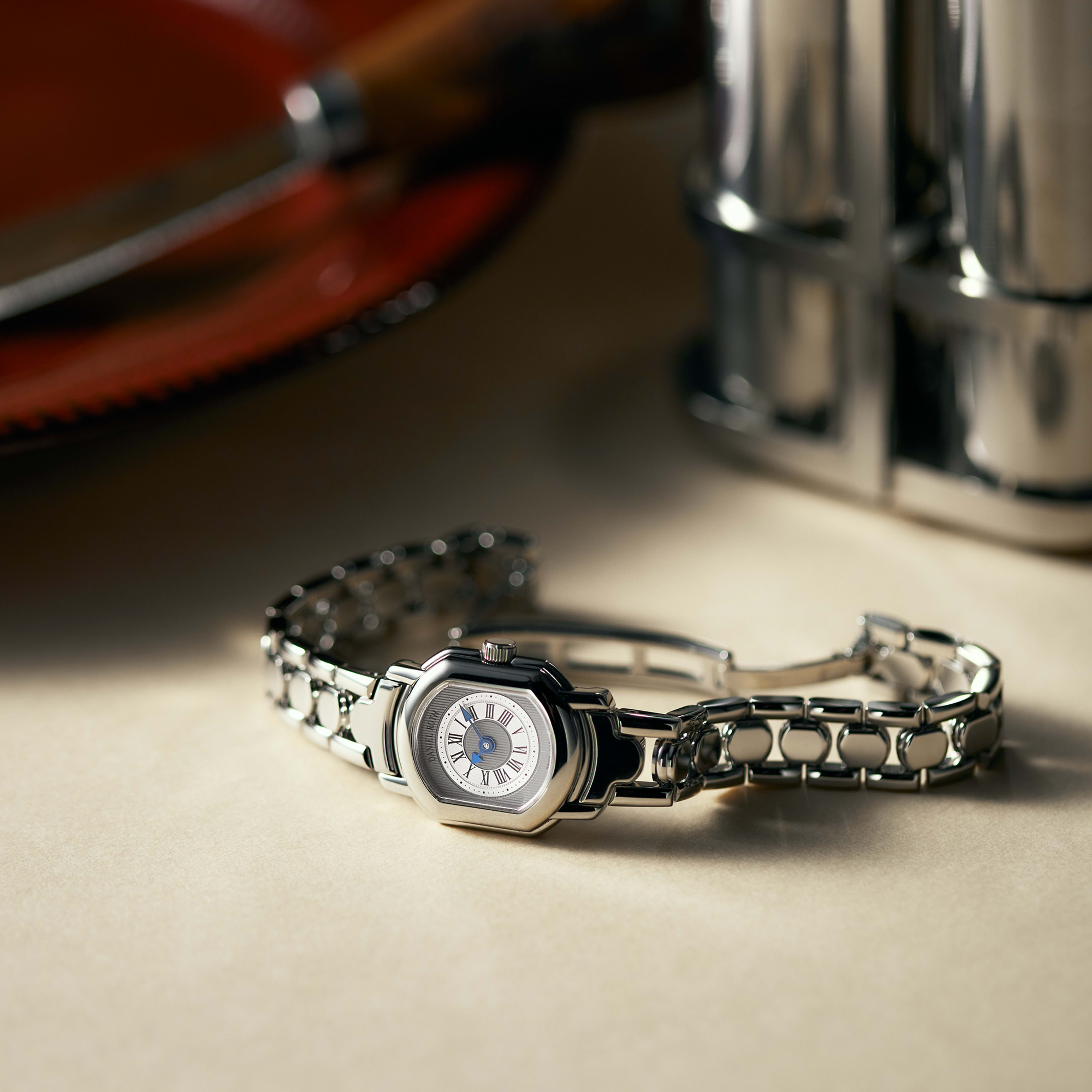 Daniel Roth Vintage Numero Steel Silver White Dial 21mm 528 - Make