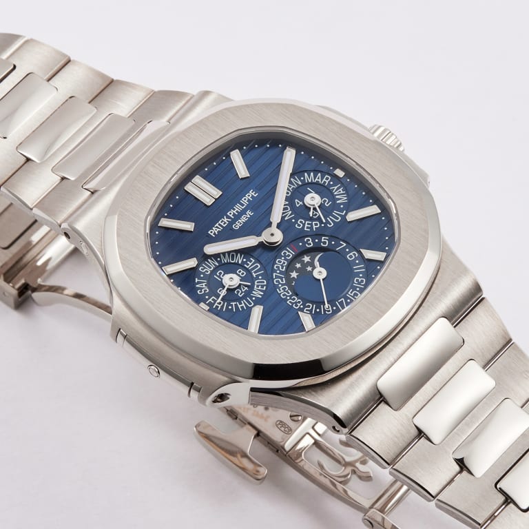 Nautilus Perpetual Calendar White Gold Blue Dial 40mm Product Image 2