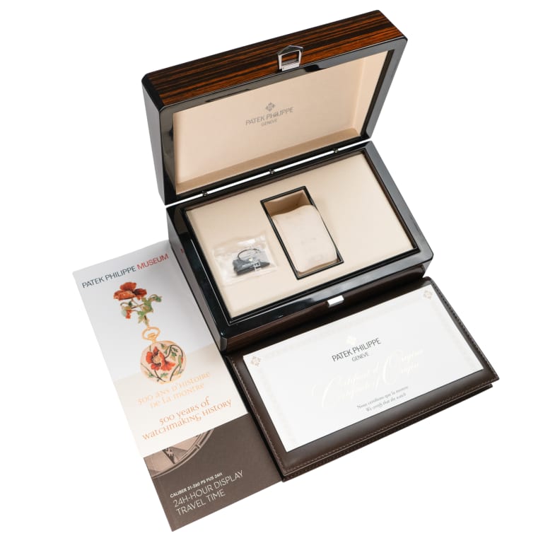 Calatrava Travel Time 24 Hour Rose Gold Blue Dial 42mm Product Image 10