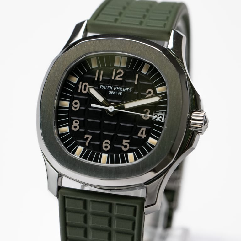 Aquanaut Steel Black Dial 35mm Product Image 1