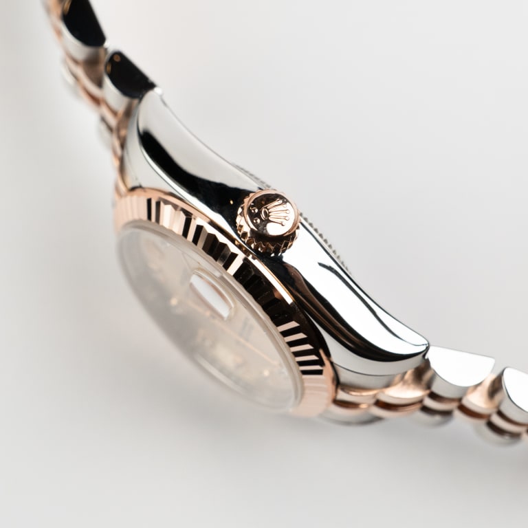 Lady-Datejust Rose Gold & Steel Jubilee Pink Dial 26mm Product Image 3
