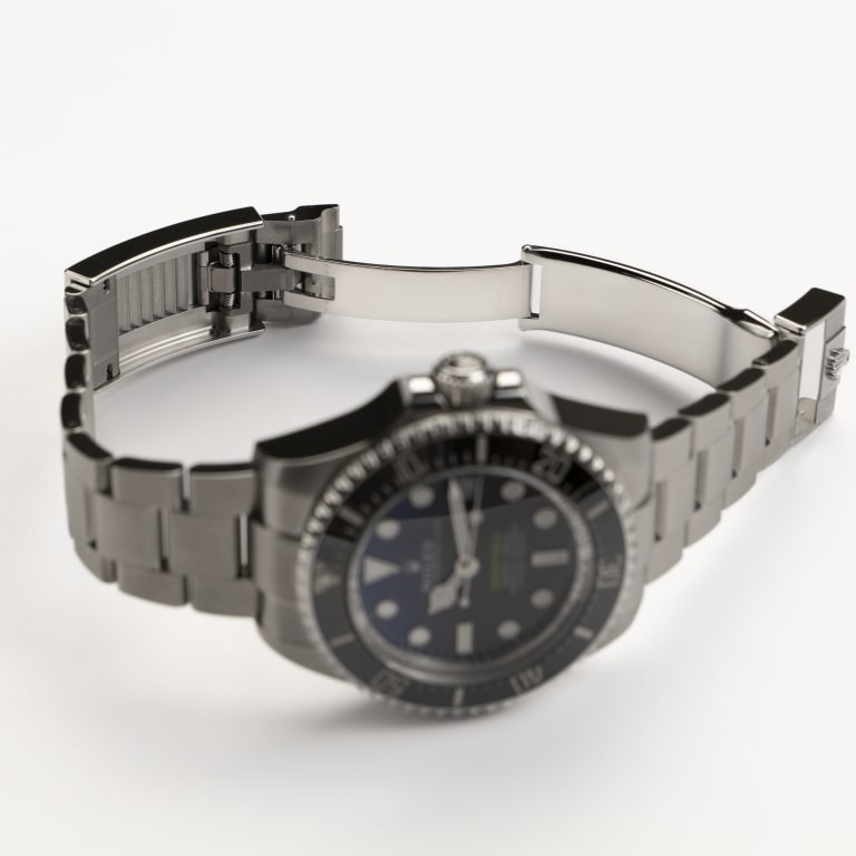 Sea-Dweller Deepsea Steel D-Blue Dial 44mm Product Image 8