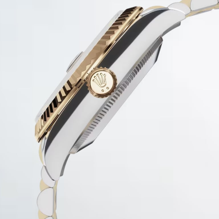 Datejust Yellow Gold & Steel Green Dial 31mm Product Image 2