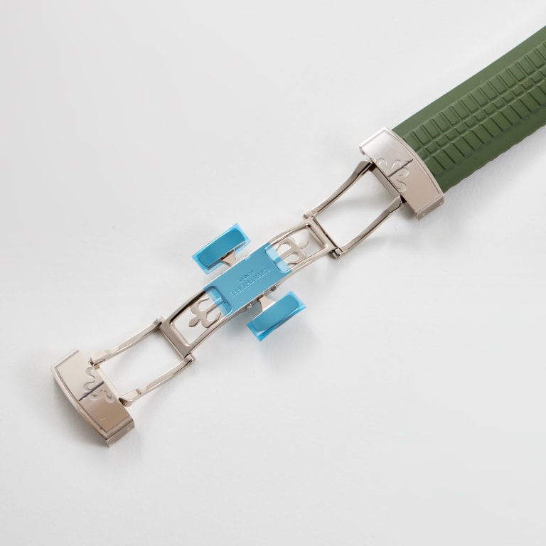 Aquanaut Chronograph White Gold Green Dial 42mm Product Image 7