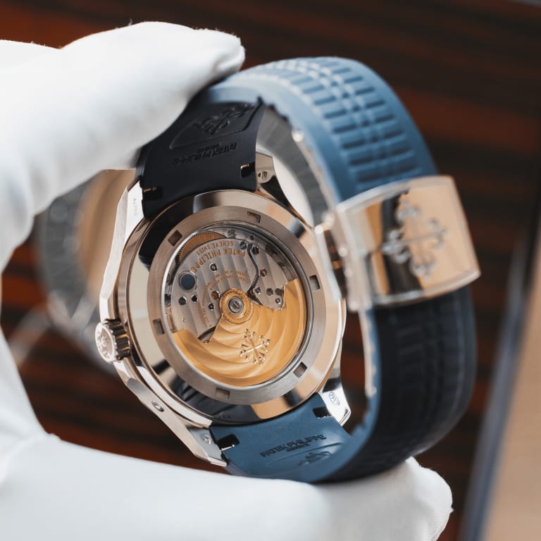 Aquanaut Travel Time Advanced Research White Gold Blue Dial 40mm Product Image 3