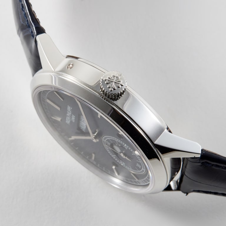 In-Line Perpetual Calendar Platinum Blue Dial 41mm Product Image 2