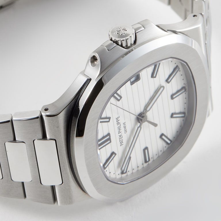 Nautilus Steel White Dial 40mm Product Image 4