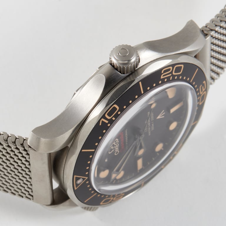 Seamaster Diver 300m 'No Time to Die' James Bond 42mm Product Image 4