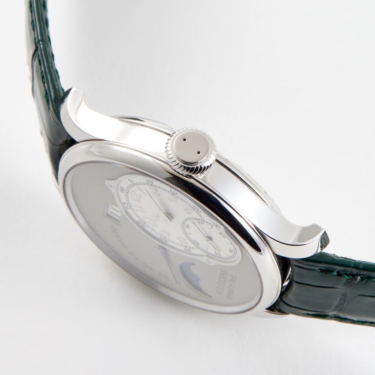 Classique Lune Platinum Silver Dial 40mm Product Image 2