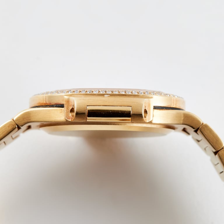 Nautilus Yellow Gold Diamond Pave Dial 37mm Product Image 6