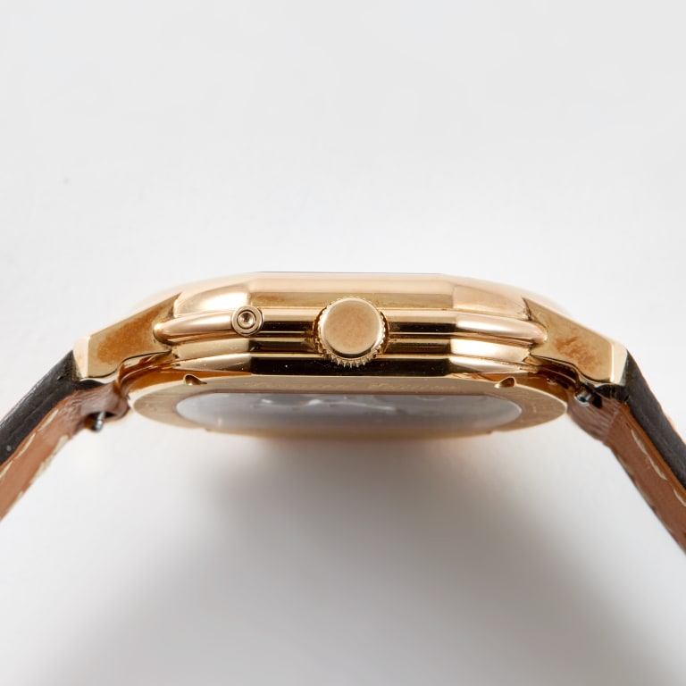 Moonphase Power Reserve Yellow Gold Silver Dial 33mm Product Image 5