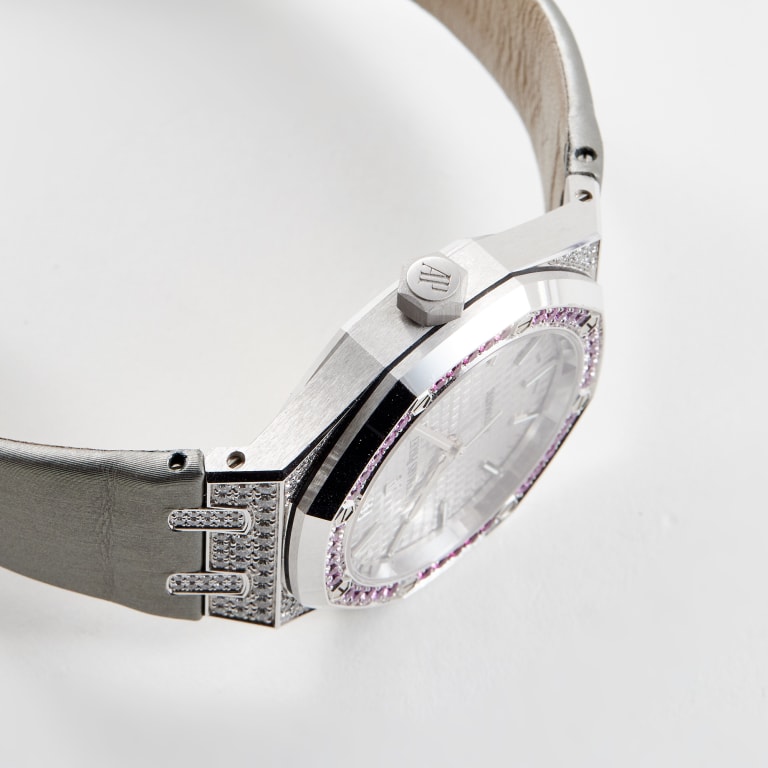 Royal Oak Selfwinding White Gold Diamond Silver Dial 37mm Product Image 4