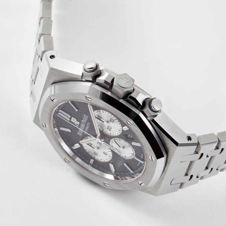Royal Oak Selfwinding Chronograph Steel Black Dial 41mm Product Image 3
