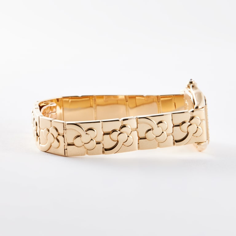 Panthère de Cartier Yellow Gold Diamond White Dial 23mm Product Image 12