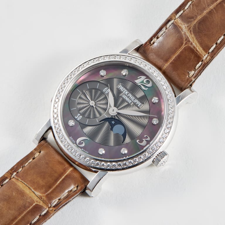 Calatrava Moonphase White Gold Black Mother of Pearl Dial 31mm Product Image 1