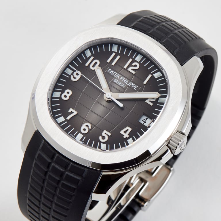 Aquanaut Steel Black Dial 40mm Product Image 1