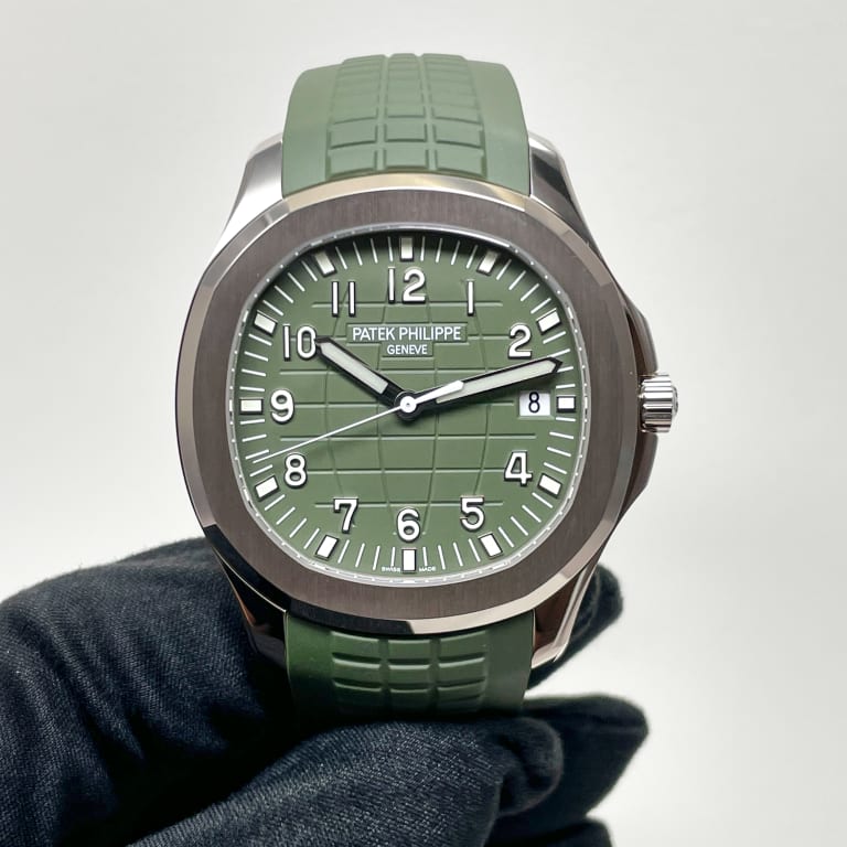 Aquanaut White Gold Green Dial 42mm Product Image 1