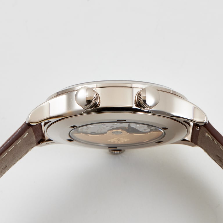 Complications Calatrava Pilot Travel Time White Gold Blue Dial 42mm Product Image 6
