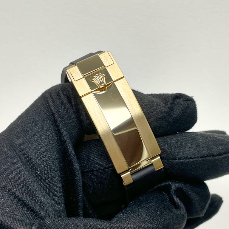Yacht-Master Yellow Gold Black Dial 42mm Product Image 9