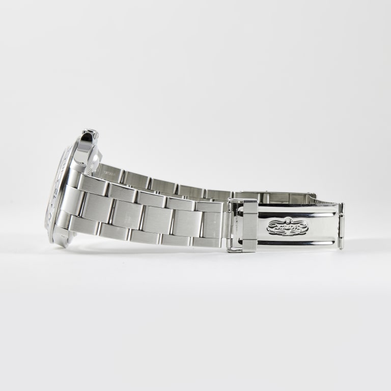 Explorer II "Superluminova" Steel White Dial 40mm Product Image 9