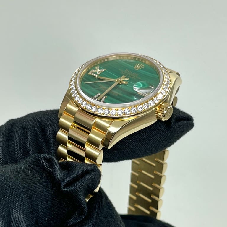 Datejust Yellow Gold Diamond Green Malachite Dial 31mm Product Image 3
