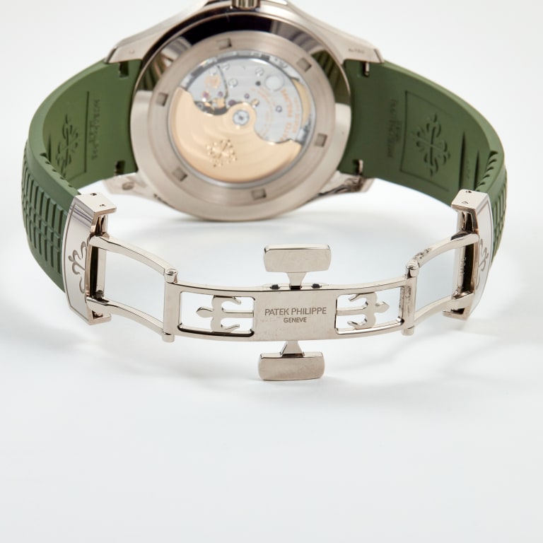 Aquanaut White Gold Green Dial 42mm Product Image 8
