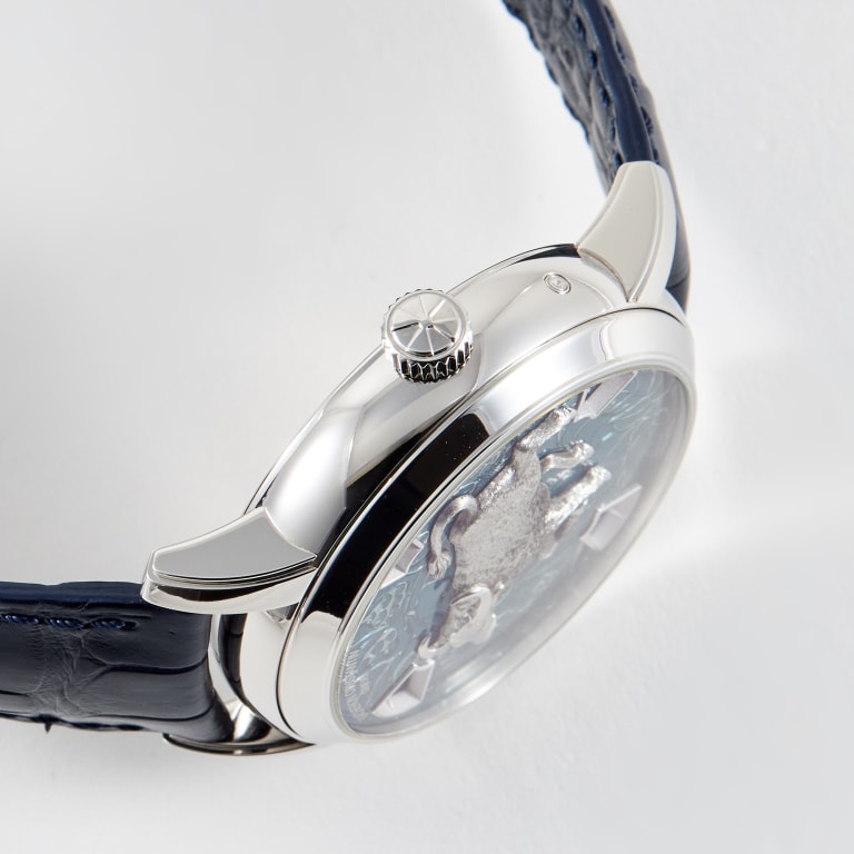 Métiers d'Art "Year of the Ox" Platinum Blue Dial 40mm Product Image 4