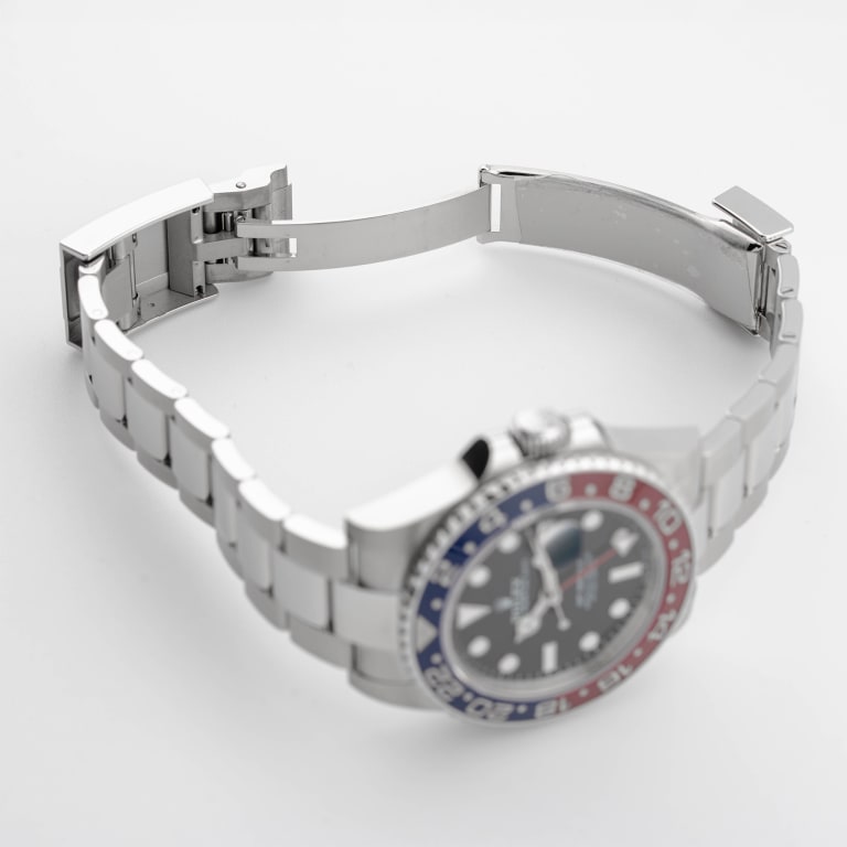 GMT-Master II Steel Black Dial "Pepsi" 40mm Product Image 9