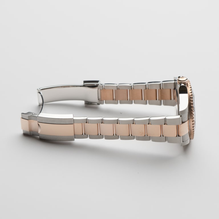 GMT-Master II "Rootbeer" Rose Gold & Steel Black Dial 40mm Product Image 6