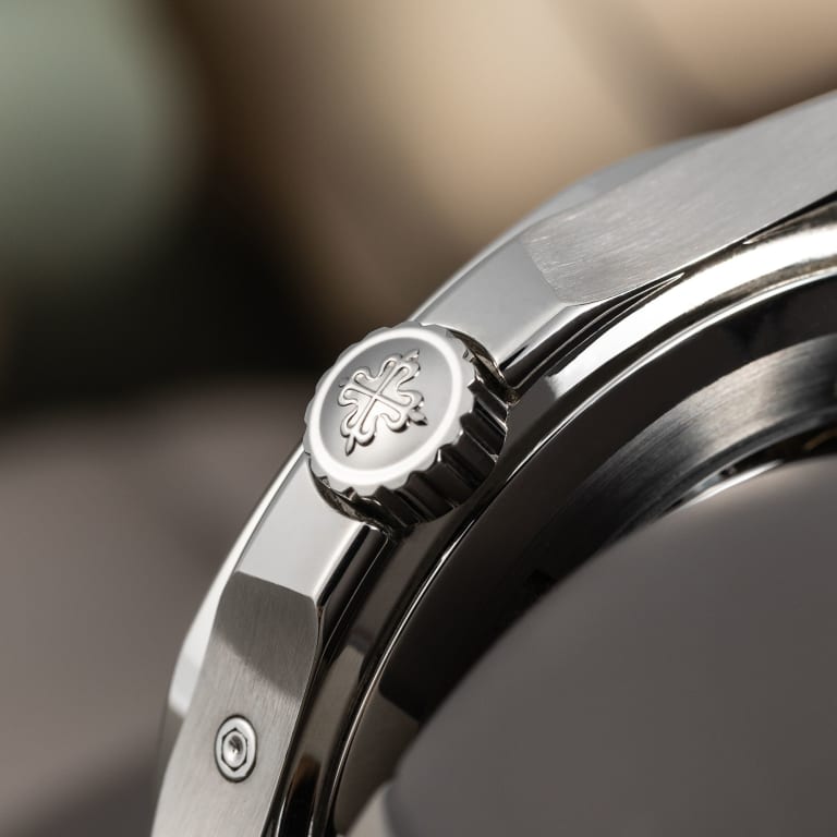 Aquanaut Travel Time Steel Black Dial 40mm Product Image 7