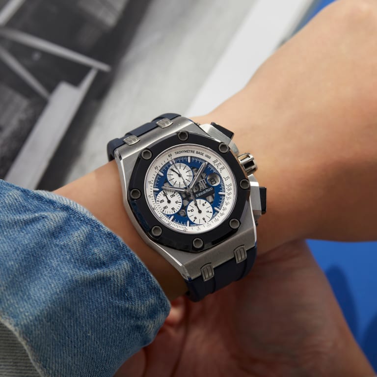 Royal Oak Offshore "Barrichello II" Platinum Blue Dial 42mm Product Image 5