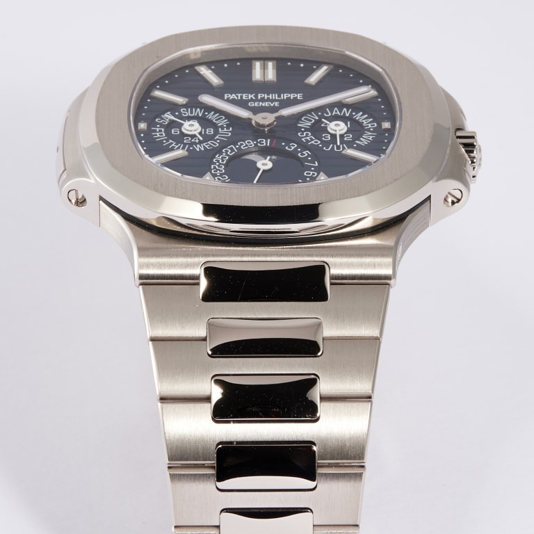 Nautilus Perpetual Calendar White Gold Blue Dial 40mm Product Image 5
