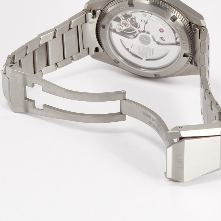 ProPilot X Calibre 400 Laser 39mm Product Image 15