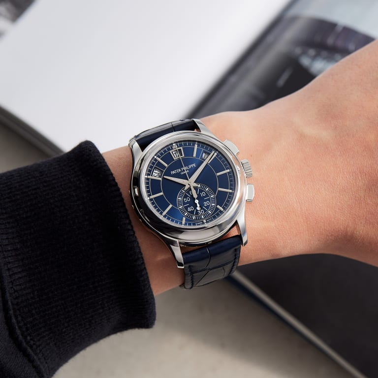Complications Annual Calendar Chronograph Platinum Blue Dial 42mm Product Image 8