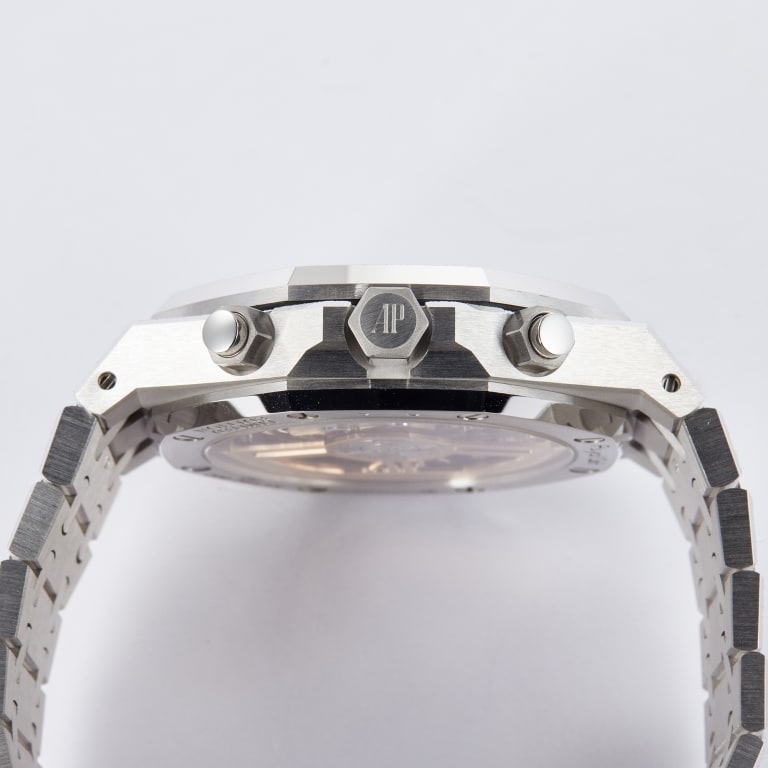Royal Oak Chronograph Frosted White Gold Grey Dial 41mm Product Image 5