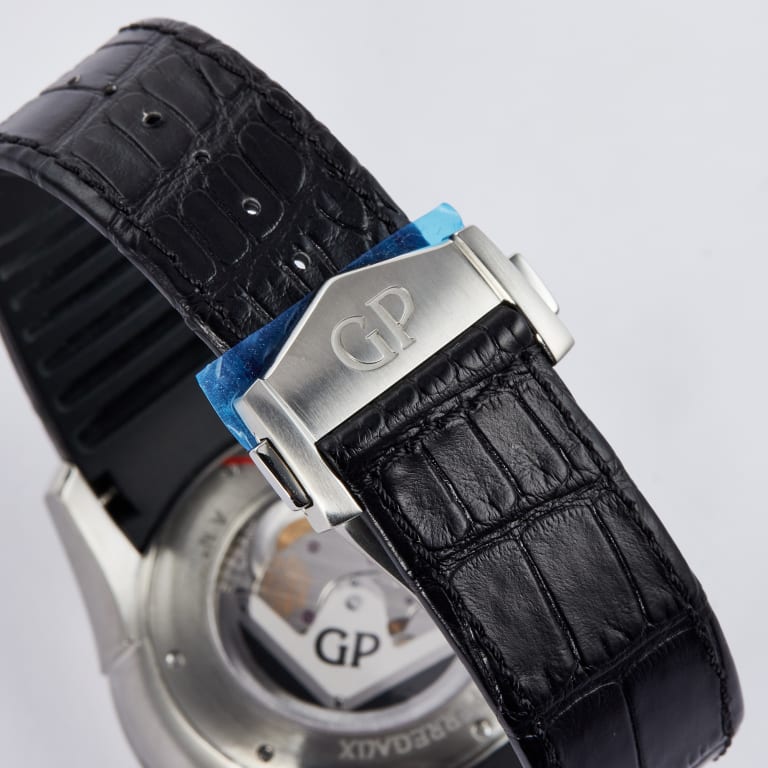 World Timer Steel White Dial 44mm Product Image 10