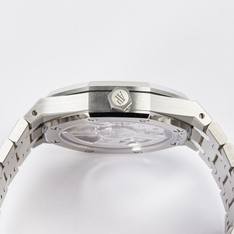 Royal Oak Selfwinding "50th Anniversary" Steel Silver Dial 41mm Product Image 8