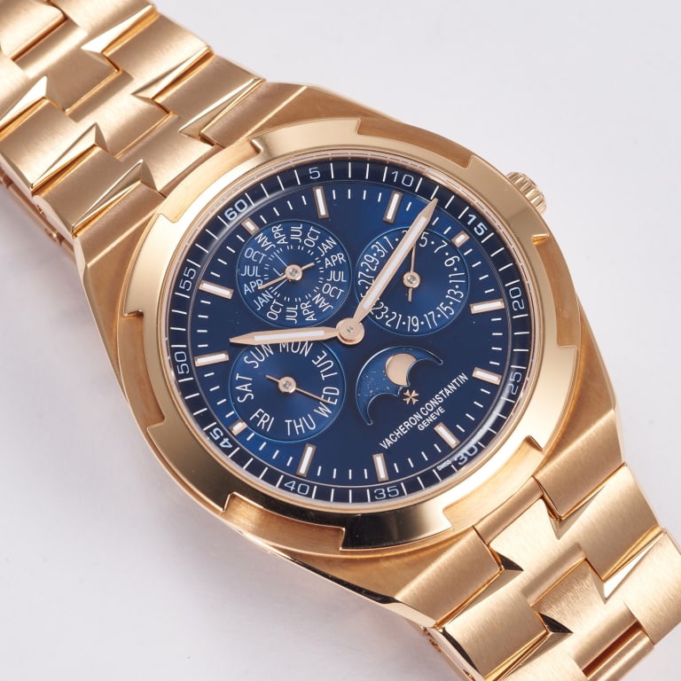 Overseas Perpetual Calendar Ultra-Thin Rose Gold Blue Dial 41mm Product Image 3