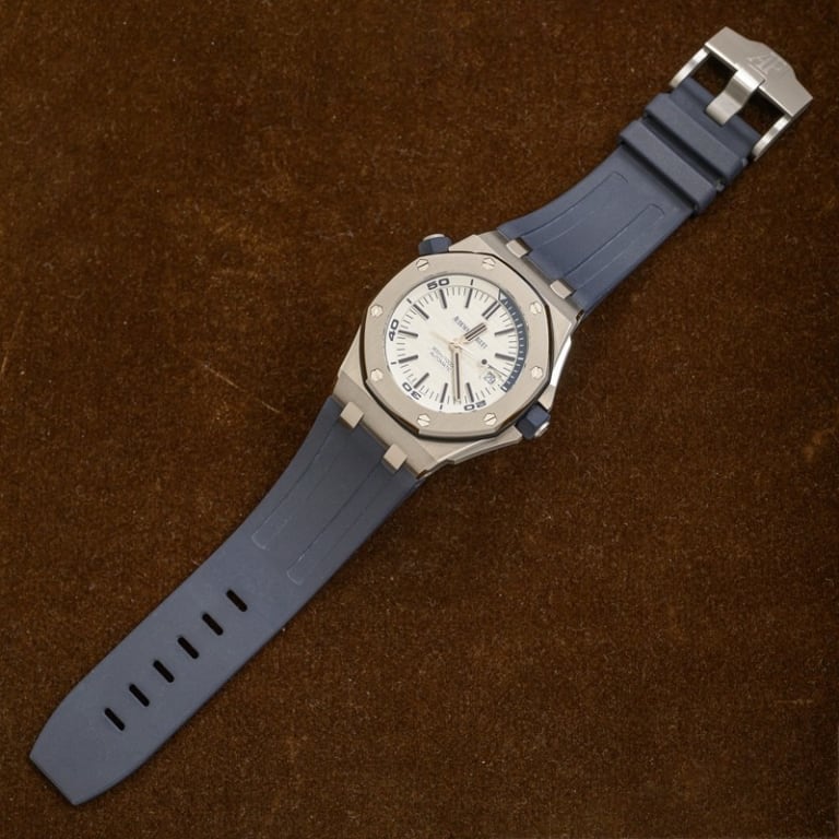 Royal Oak Offshore Diver Steel White Dial 42mm Product Image 4