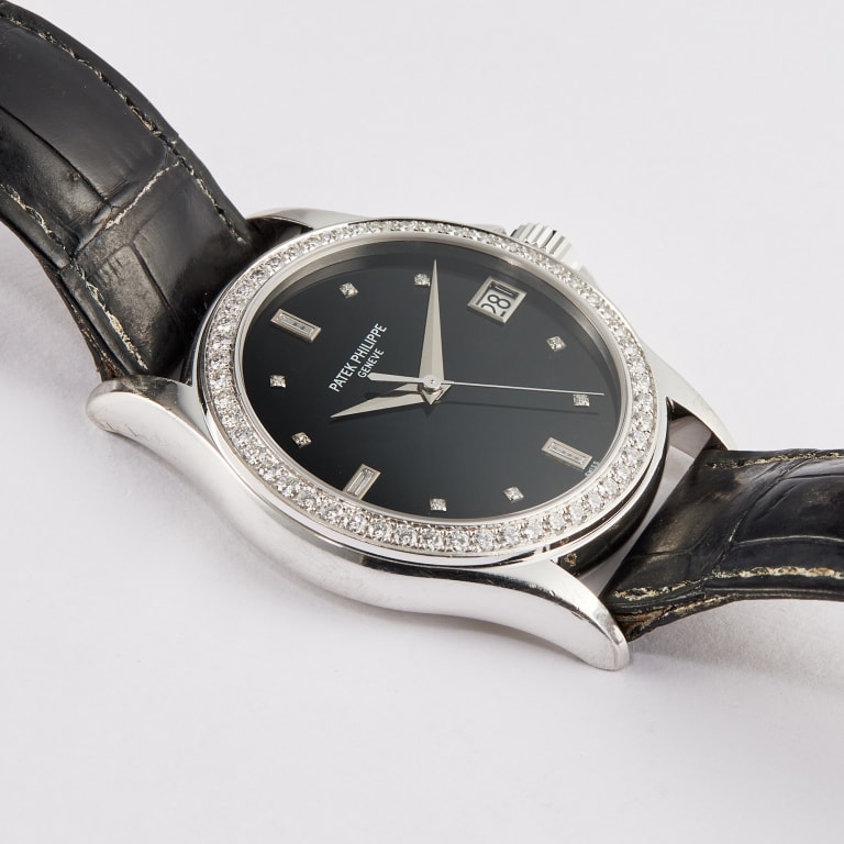 Calatrava White Gold Black Dial 37mm Product Image 2