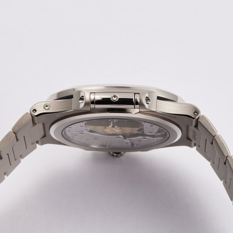 Nautilus Perpetual Calendar White Gold Blue Dial 40mm Product Image 7
