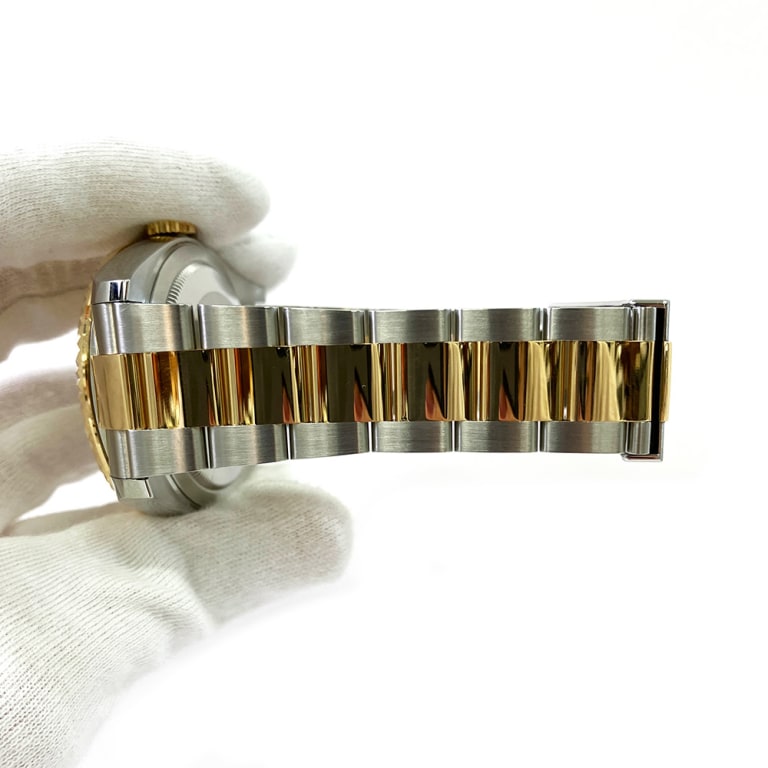 Sky-Dweller Yellow Gold & Steel Champagne Dial 42mm Product Image 5