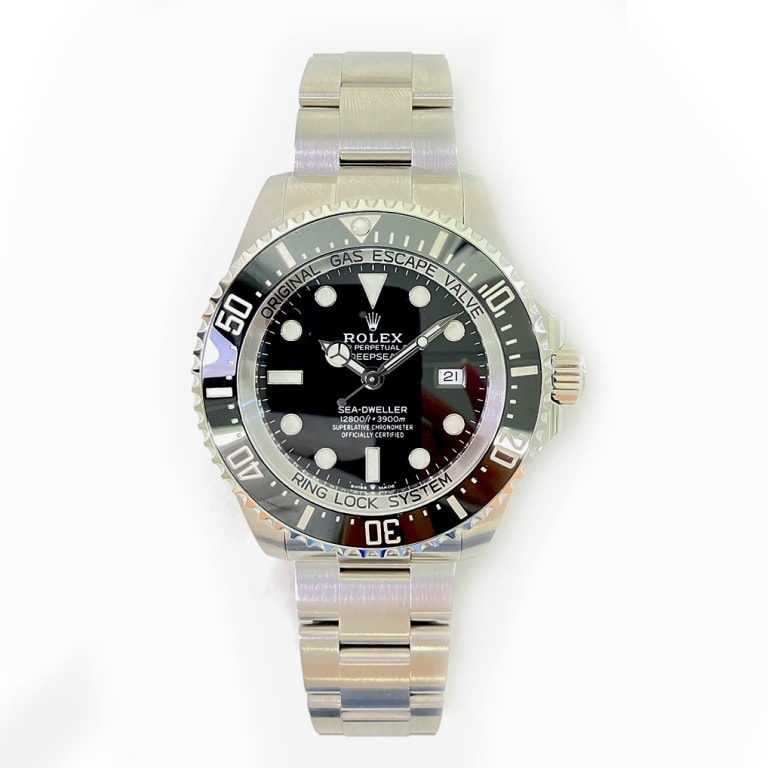 Sea-Dweller Steel Black Dial 44mm Product Image 2
