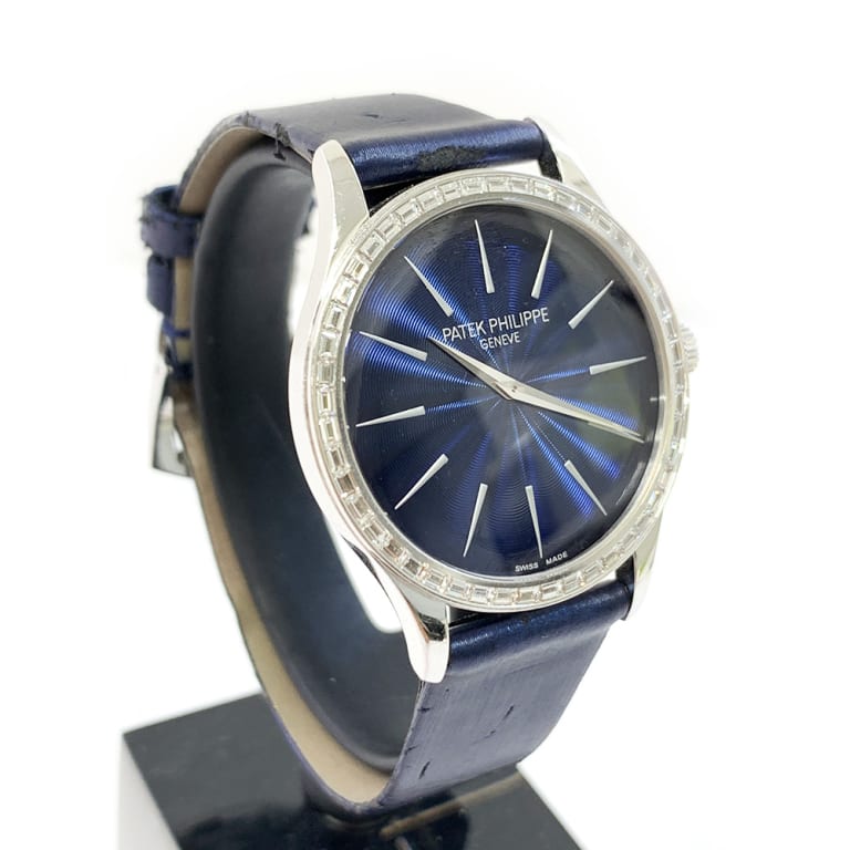 Calatrava White Gold Diamond Blue Dial 33mm Product Image 10