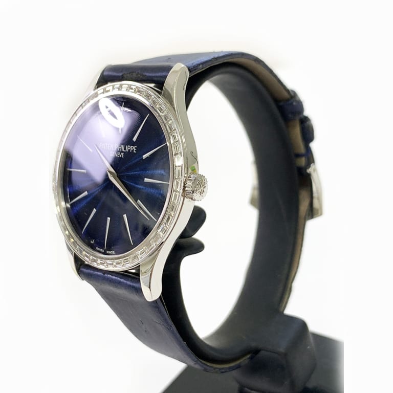 Calatrava White Gold Diamond Blue Dial 33mm Product Image 11