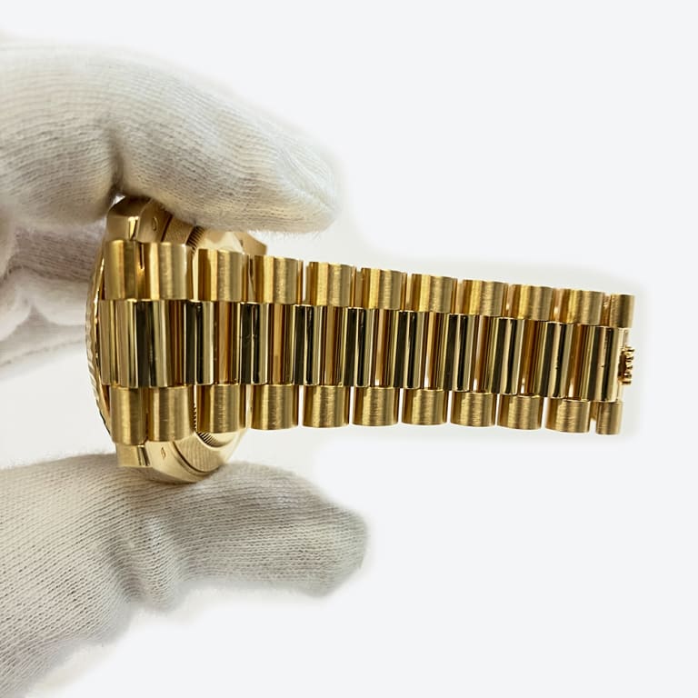 Day-Date Yellow Gold Champagne Dial 40mm Product Image 5