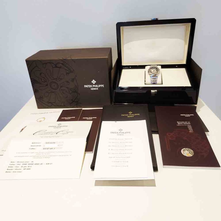 Nautilus White Gold Grey Dial 34mm Product Image 6
