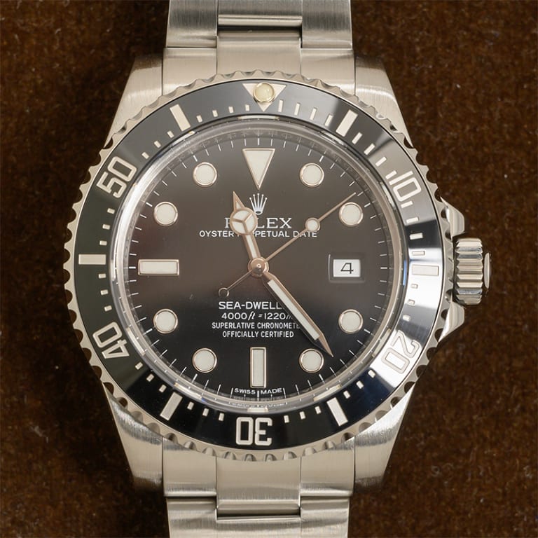 Sea-Dweller Steel Black Dial 40mm Product Image 3